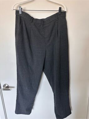 Uniqlo Gray Smart Ankle Pants